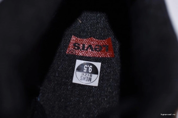 'black' Jordan 4 Air Levi's x AO2571-001 0723